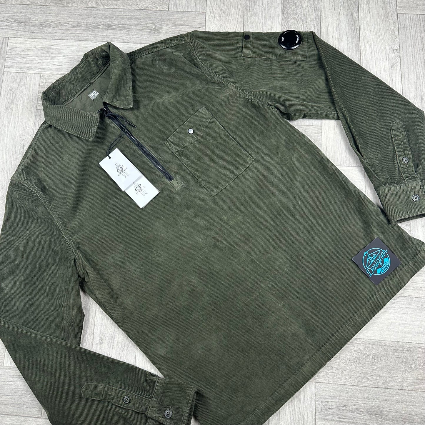 CP Company Corduroy zip pullover - Medium