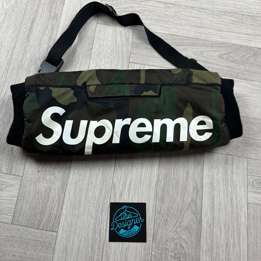 Supreme - Hand warmer Camo FW18