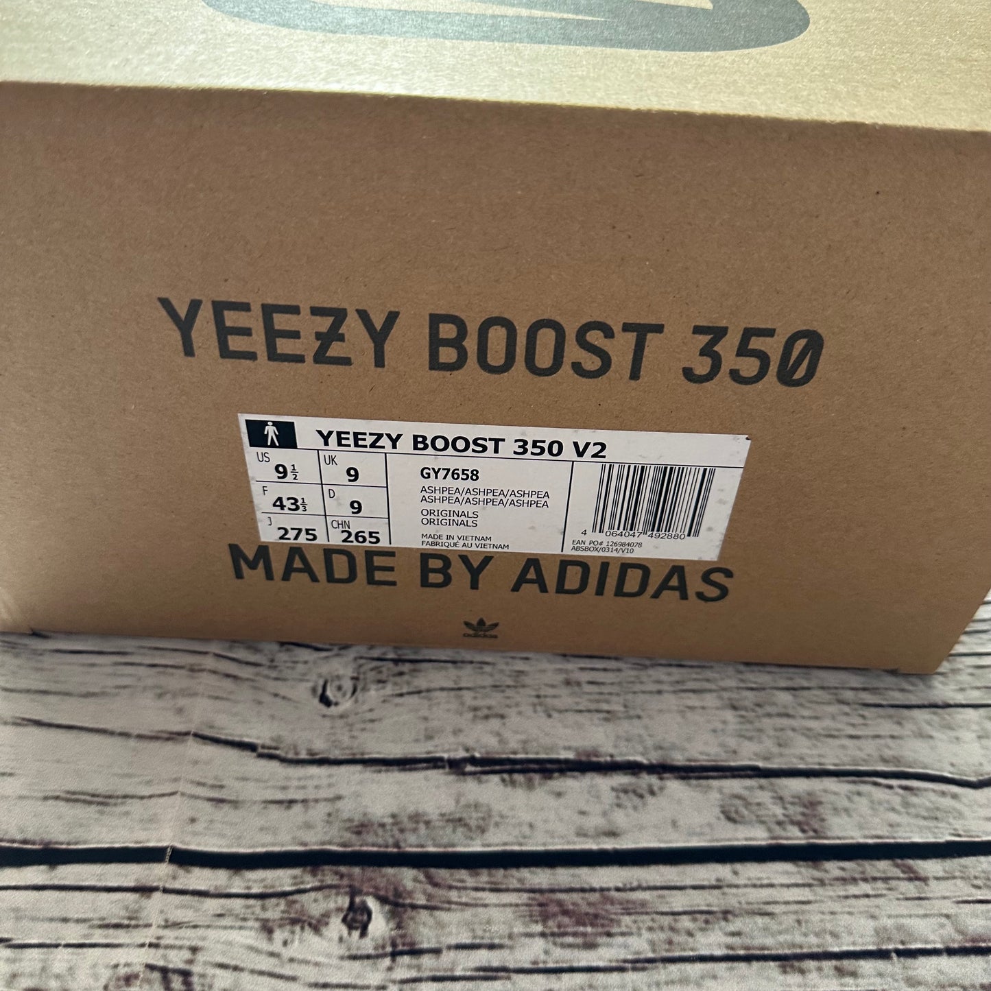 Yeezy 350 Ashpearl UK9